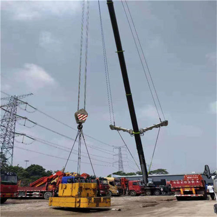 大成镇风电设备吊装