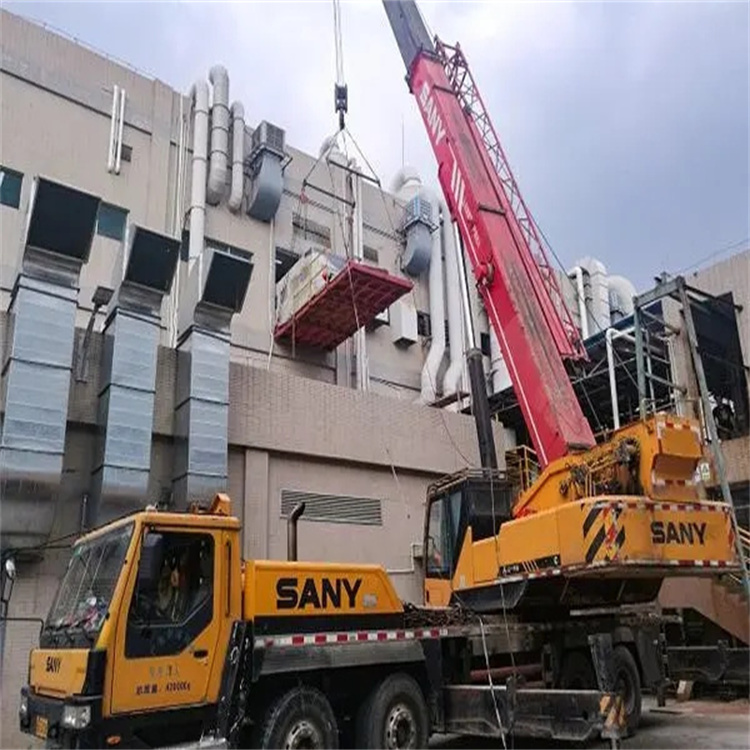 大成镇一百吨吊车吊臂多长